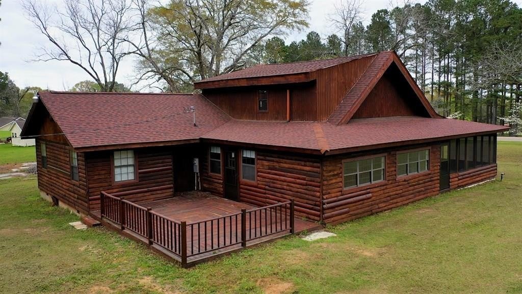 Country Living at Its Finest A Log Cabin Treasure in Ozark, Alabama