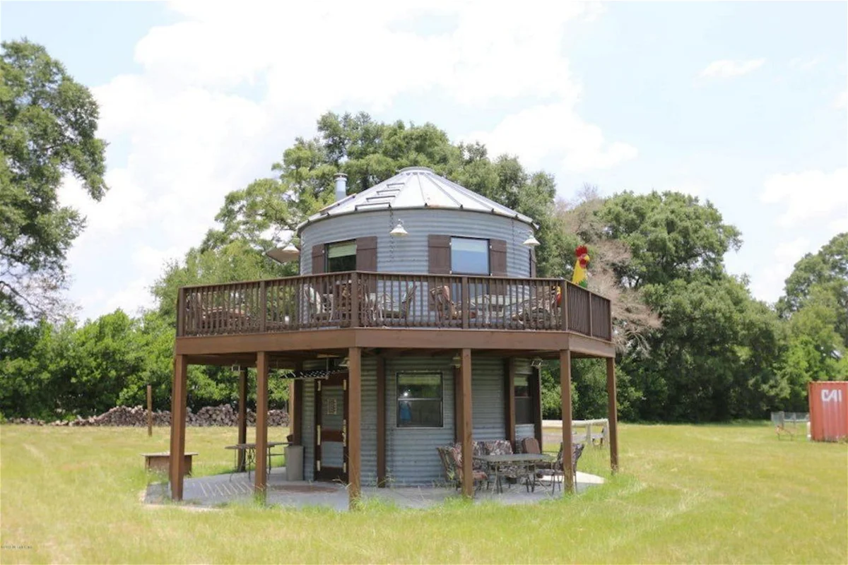 Silo Turned Into a Stunning Tiny Home!