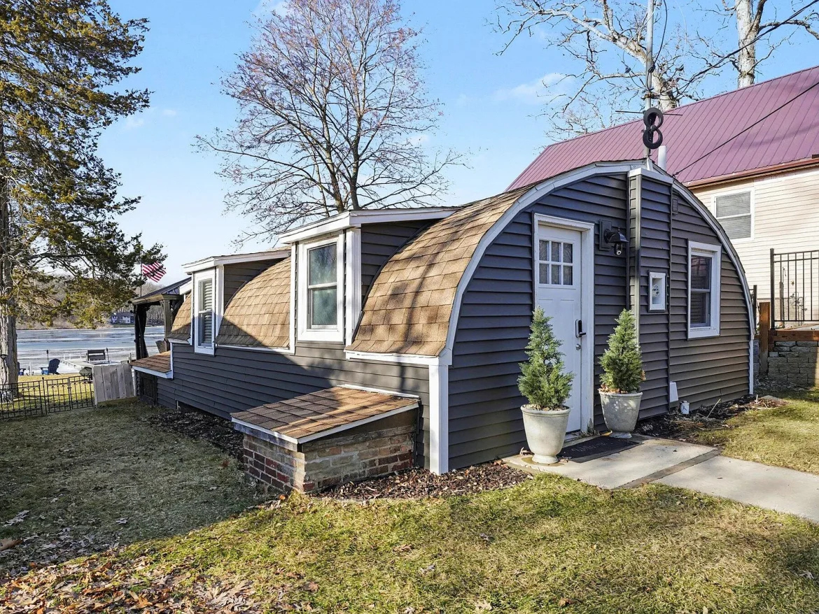 Charming Waterfront Quonset Hut
