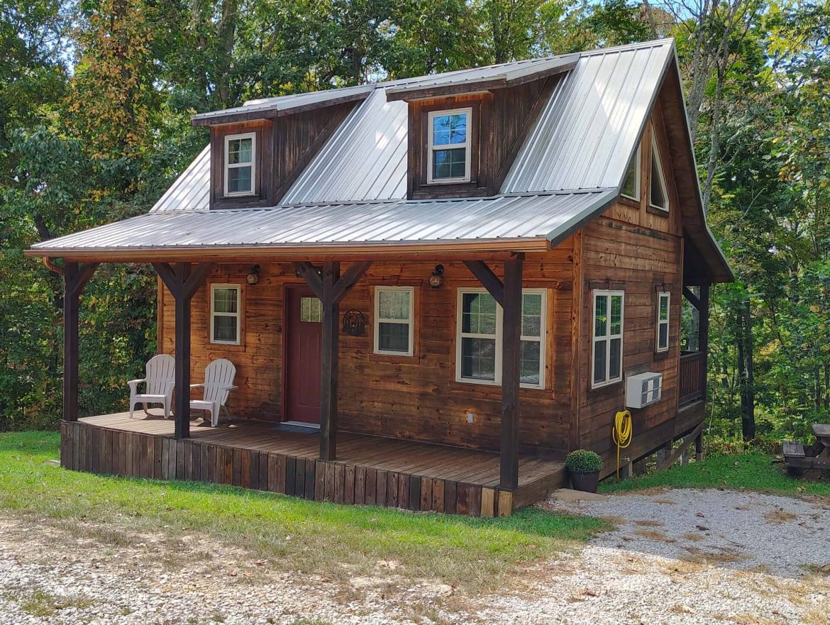 Cozy Frontier Cabin with Rustic Amish Charm in West Virginia
