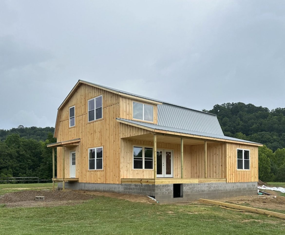 Affordable 2-Story Amish Gambrel Cabin: Ready in Just 7 Days at $55,500